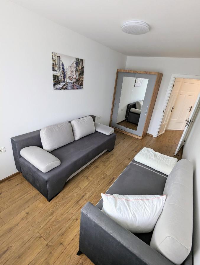 Lovely 2-Bedroom Flat In The Heart Of دروسكينينكاي المظهر الخارجي الصورة