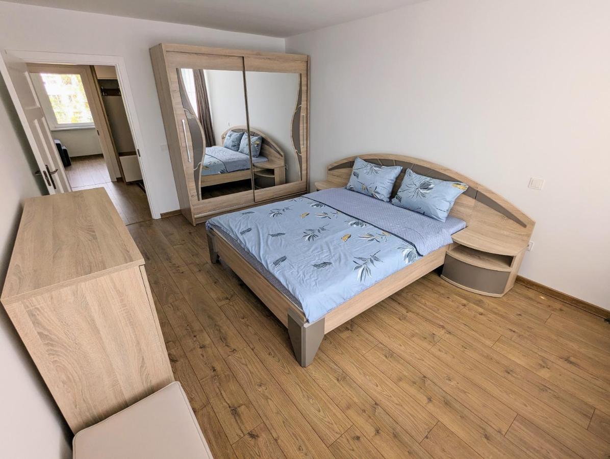 Lovely 2-Bedroom Flat In The Heart Of دروسكينينكاي المظهر الخارجي الصورة