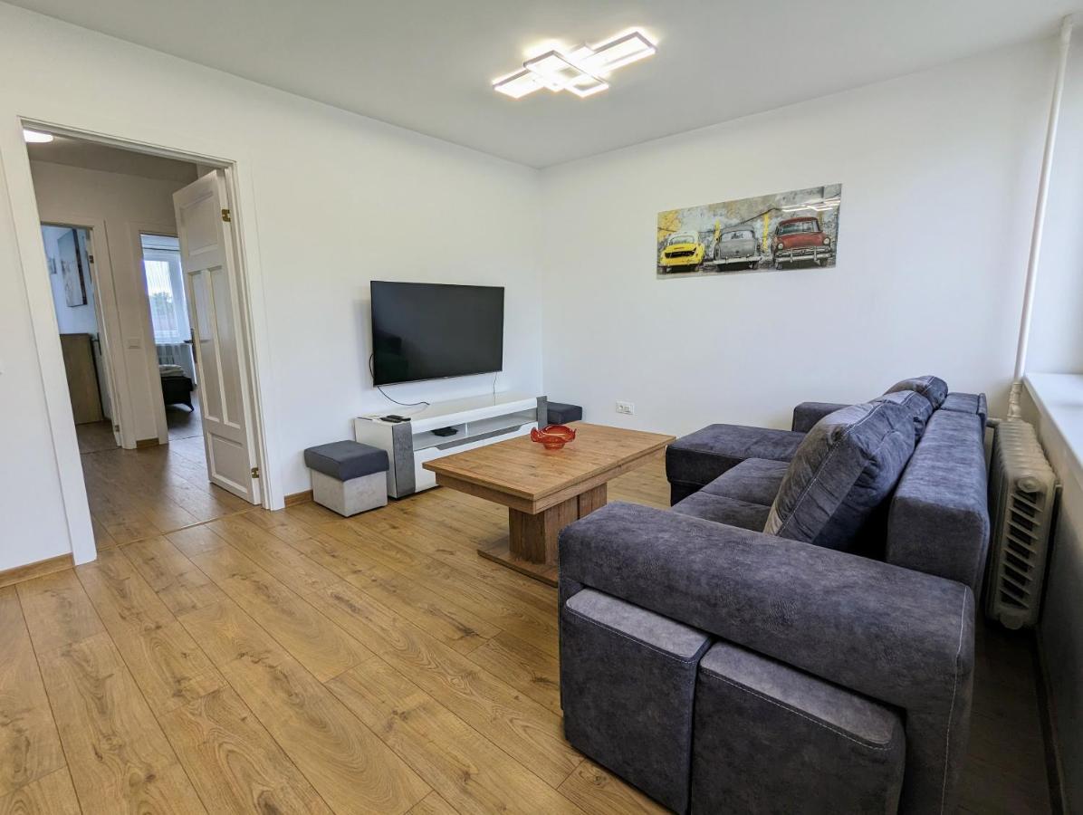 Lovely 2-Bedroom Flat In The Heart Of دروسكينينكاي المظهر الخارجي الصورة